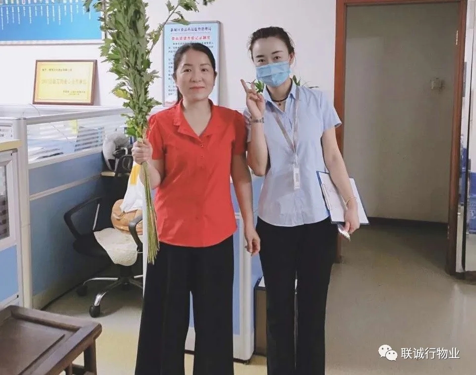 1593343990670744.jpg 640.webp (9).jpg