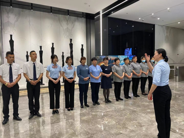 奮進(jìn)吧青年！